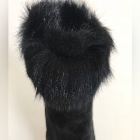 Antonio Melani Black Ankle Boots - Picture 6 of 11